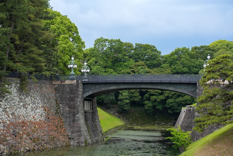 西の丸大手門