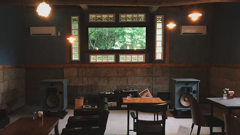 喫茶 新川屋