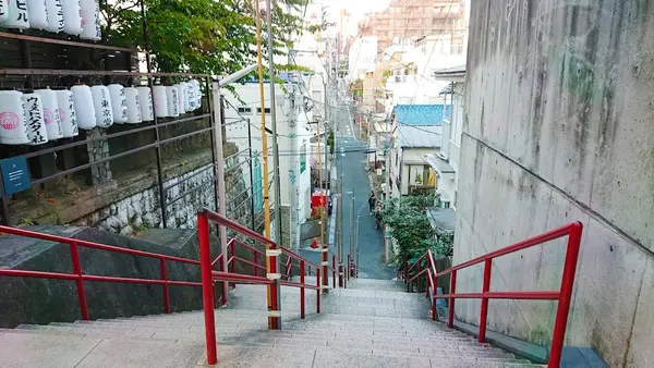 須賀神社（男坂の石段） 2