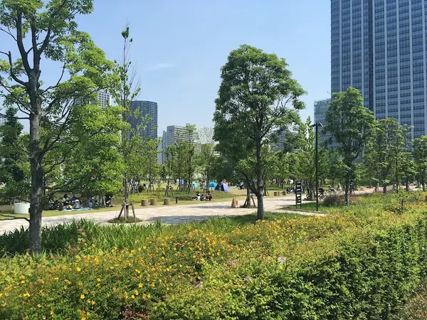 港区立芝浦中央公園 1