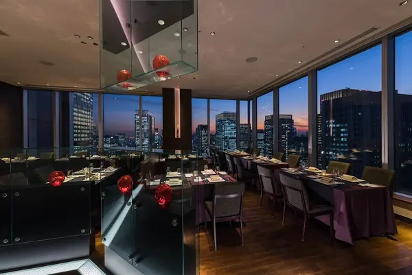 Dining & Bar TENQOO ダイニング&バー テンクウ 1