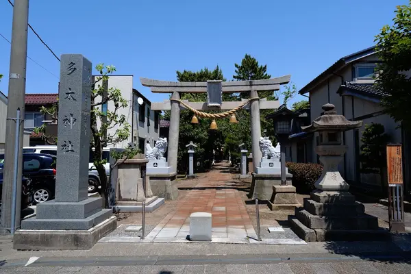 小松 多太神社