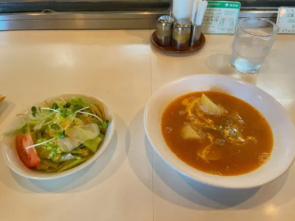 レストラン イート 3