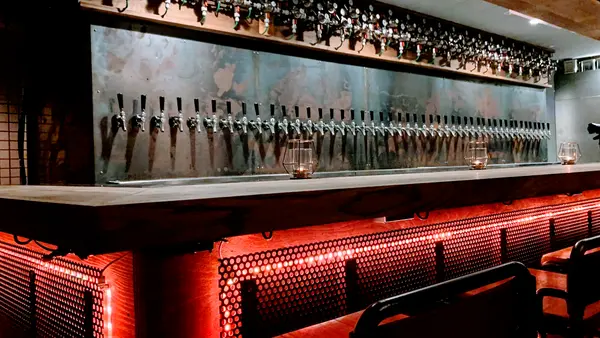 CRAFT BEER BAR IBREW EBISU 1