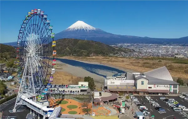 富士川鉄橋ビューポイント(道の駅 富士川楽座)